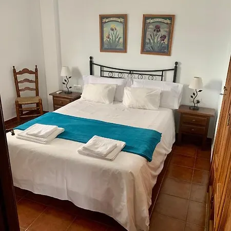El Nido - Cortijo Rosalia * Frigiliana